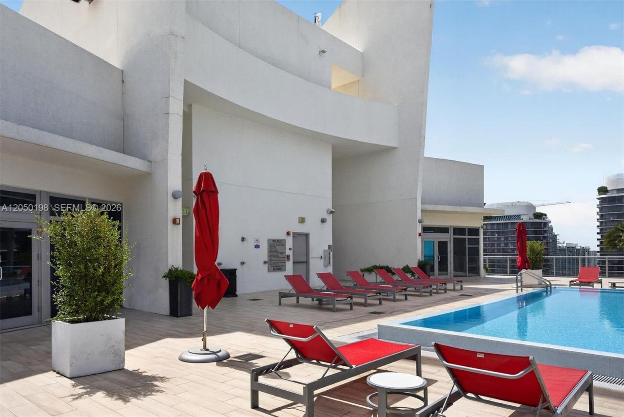 1100 S Miami Ave, Unit 3707, Miami, FL 33130 Photo