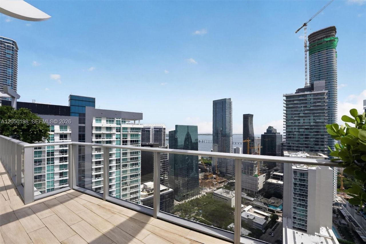 1100 S Miami Ave, Unit 3707, Miami, FL 33130 Photo