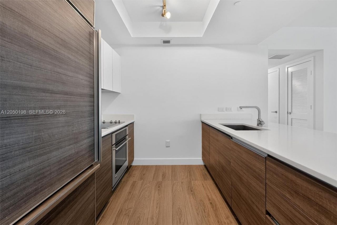1100 S Miami Ave, Unit 3707, Miami, FL 33130 Photo