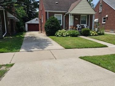 21970 Moross Road, Detroit, MI 48236