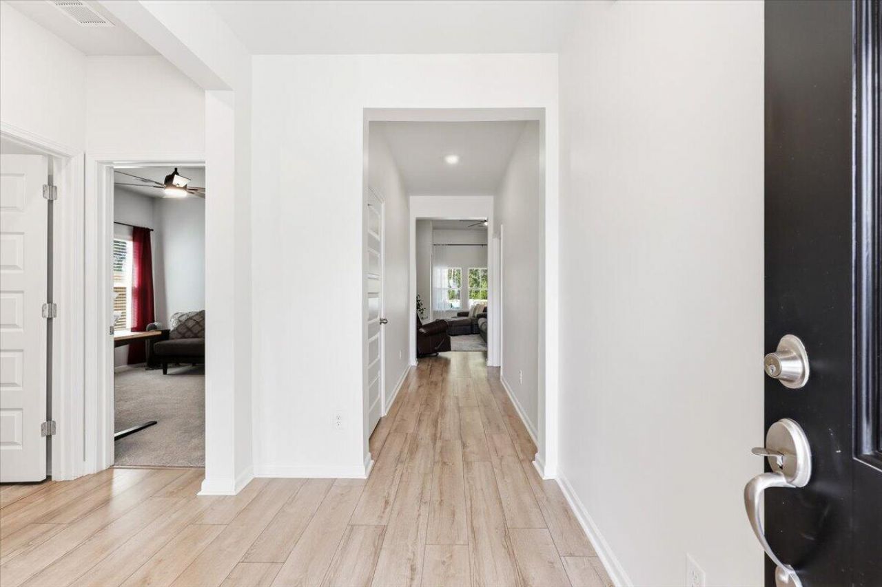 434 Water Orchid Way Photo 15