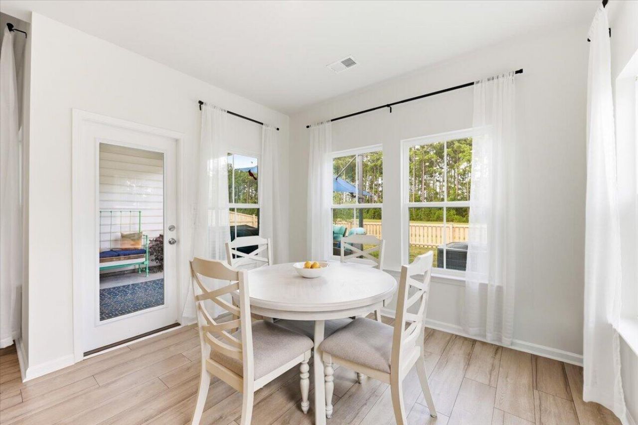 434 Water Orchid Way Photo 33