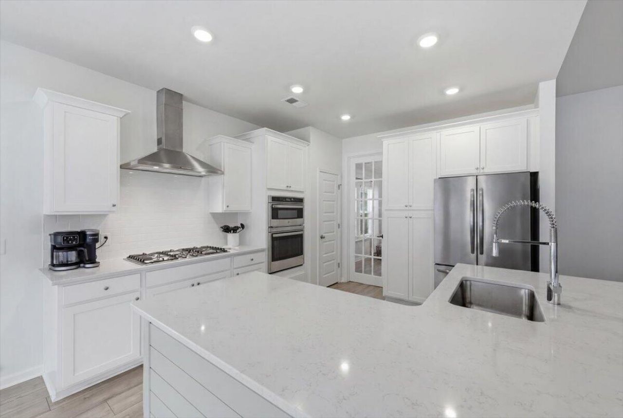 434 Water Orchid Way Photo 7