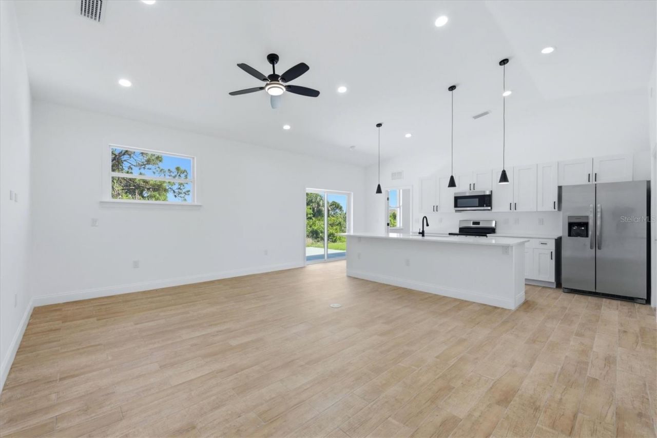 6 Bank Court , Placida, FL 33946 Photo