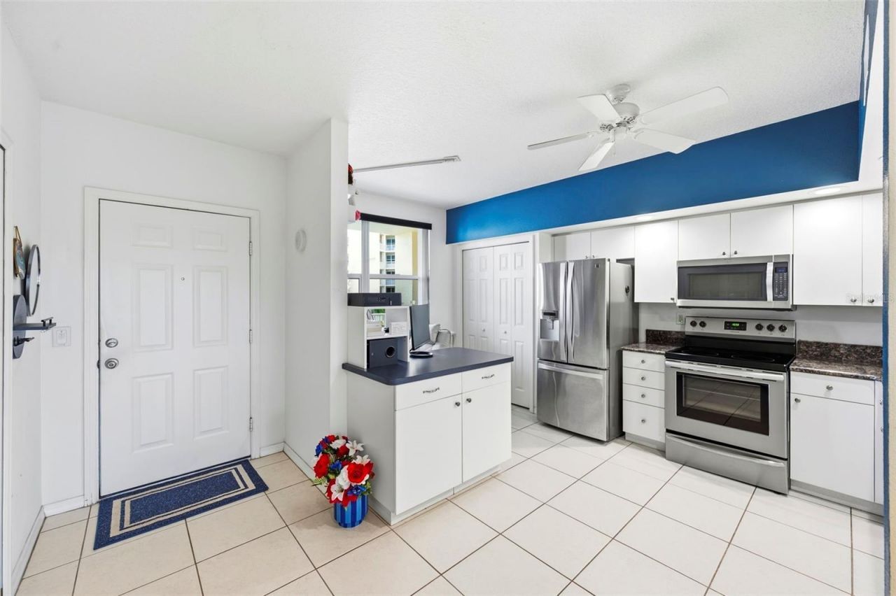 1200 Country Club Drive , Unit 2205, Largo, FL 33771 Photo