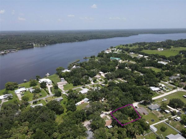 1622 PALM STREET, DELAND, FL 32720