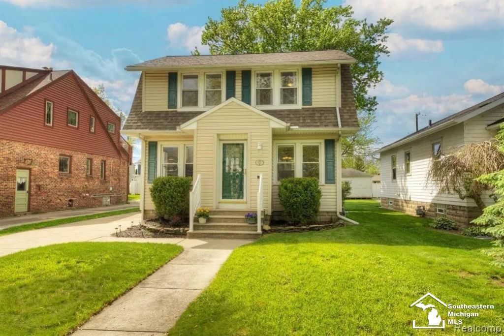 615 Borgess Avenue, Monroe, MI 48162 Main Photo