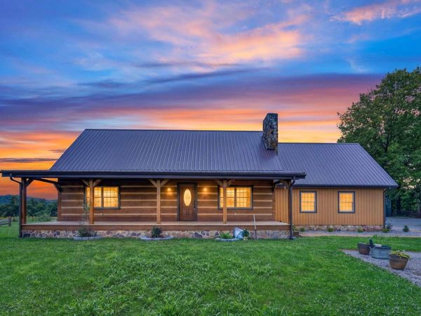 620 Oak Lane, Kingston, OH 45644