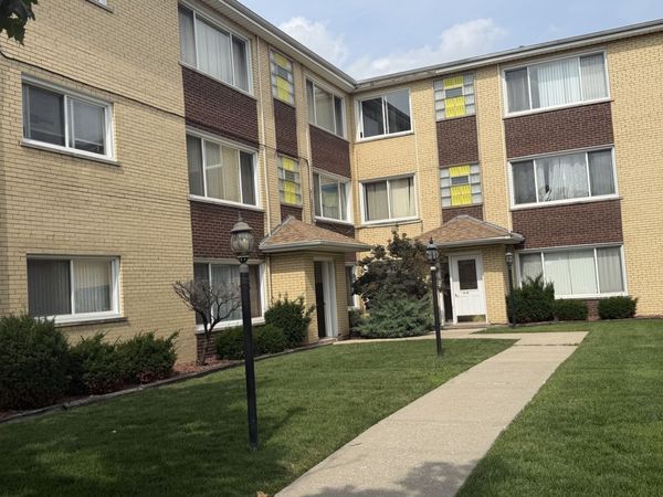 6313 S Oak Park Avenue , Unit 1C, Chicago, IL 60638