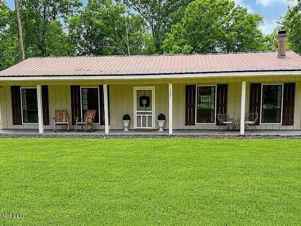 1371 Berwick Cassels Road, Liberty, MS 39645
