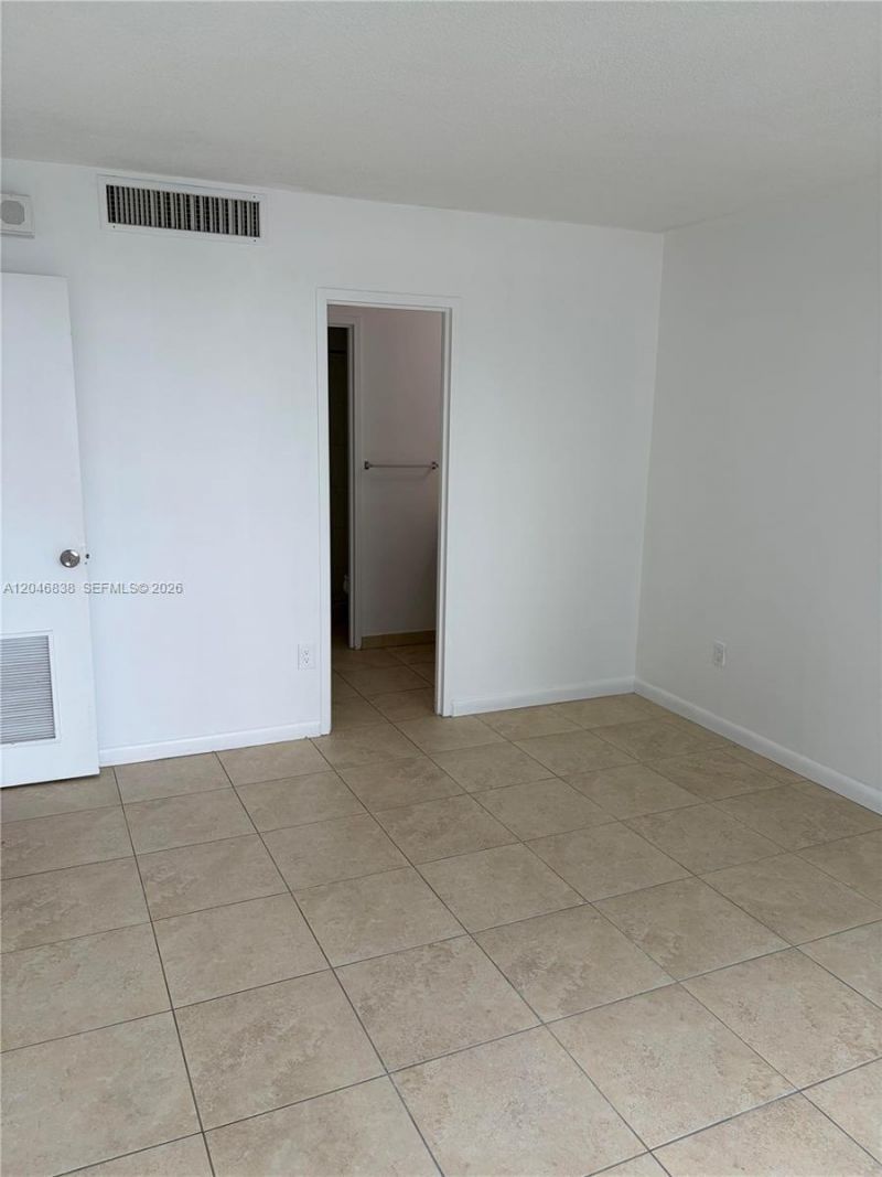 1865 79th St Cswy , Unit 8K, Miami, FL 33141 Photo