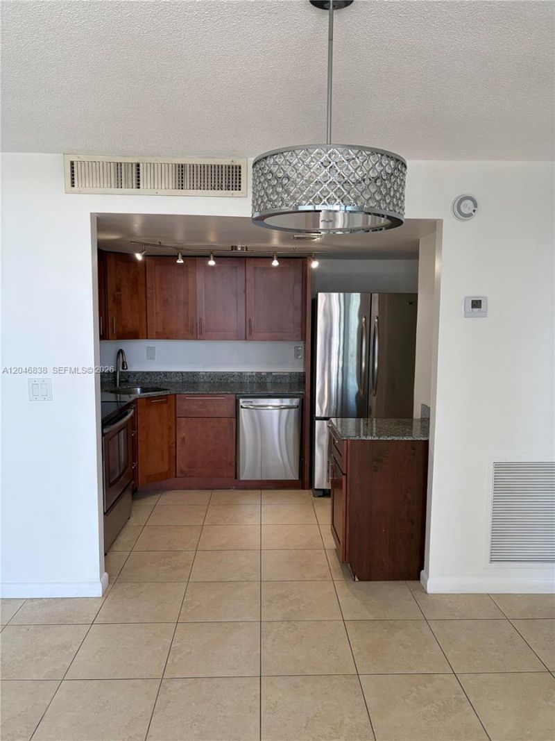1865 79th St Cswy , Unit 8K, Miami, FL 33141 Photo