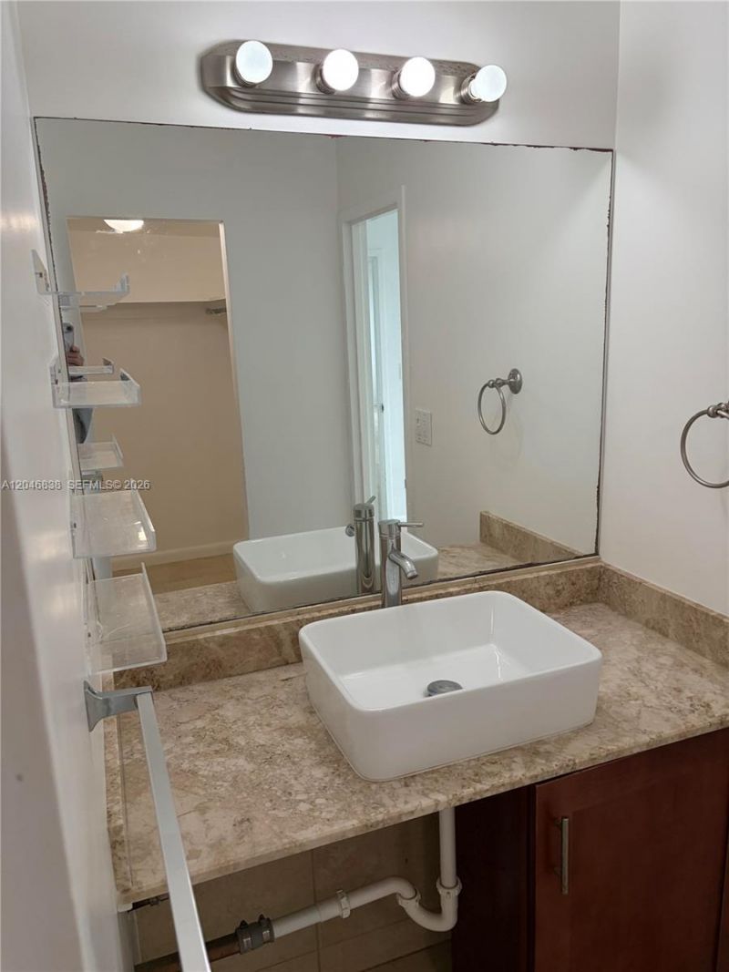 1865 79th St Cswy , Unit 8K, Miami, FL 33141 Photo