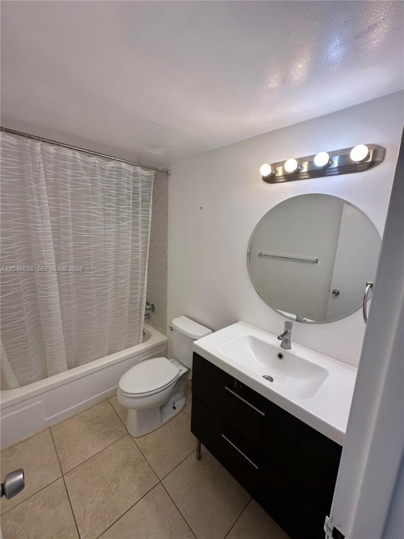 1865 79th St Cswy , Unit 8K, Miami, FL 33141 Photo