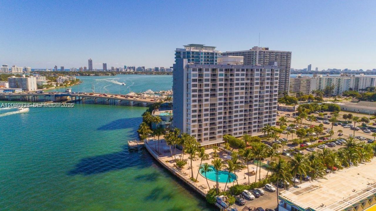 1865 79th St Cswy , Unit 8K, Miami, FL 33141 Photo