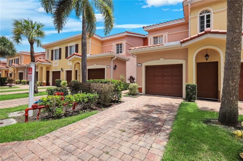 20221 Estero Gardens Cir, Unit 105, Estero, FL 33928 Photo