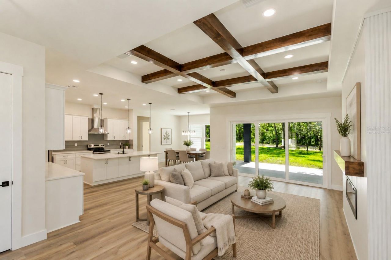 16098 Mellon Road , Weeki Wachee, FL 34614 Photo