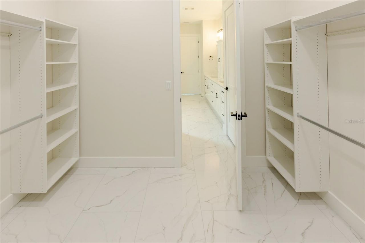 16098 Mellon Road , Weeki Wachee, FL 34614 Photo