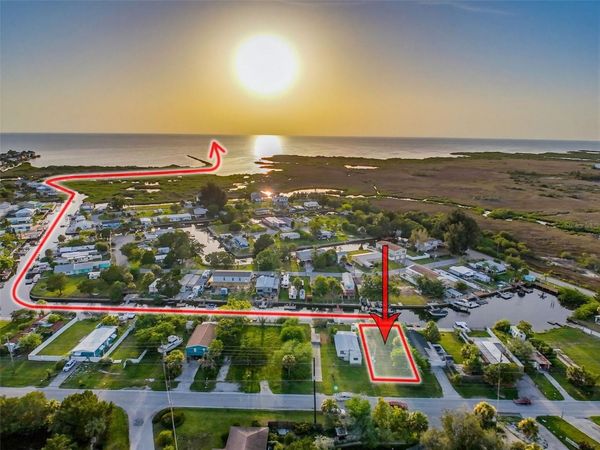14905 OLD DIXIE HIGHWAY, HUDSON, FL 34667
