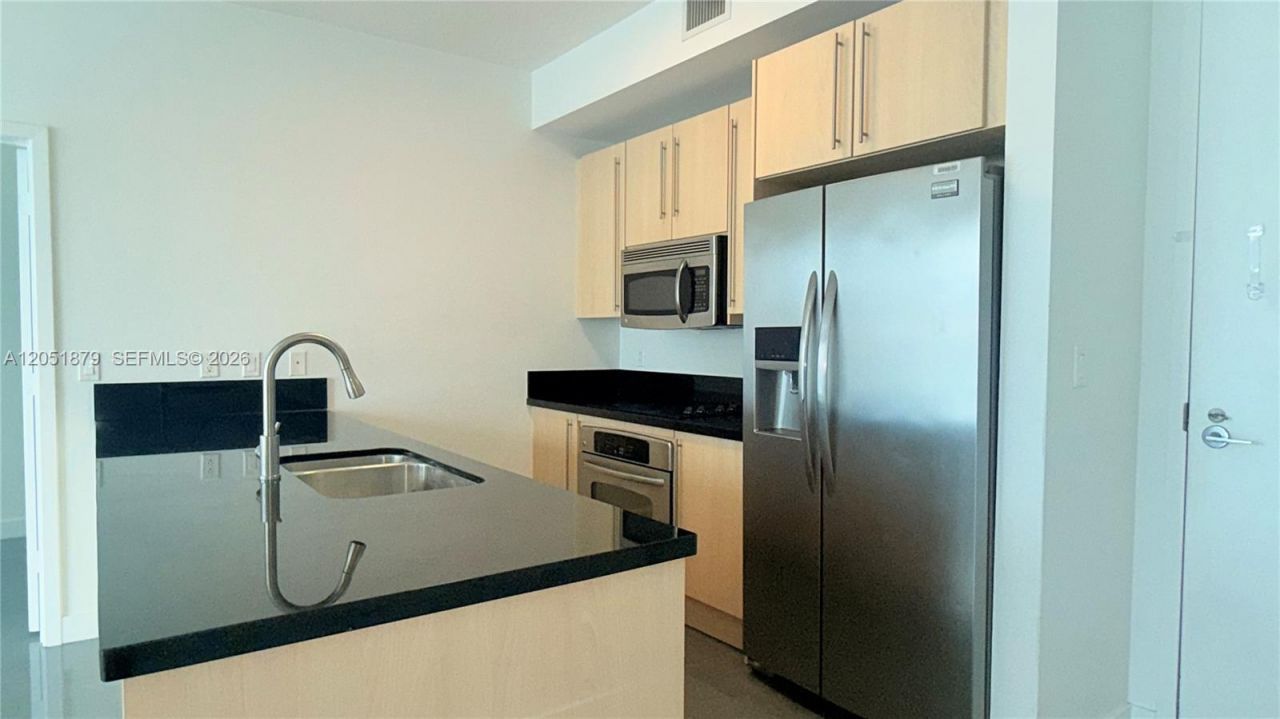 1111 SW 1st Ave , Unit 2223-N, Miami, FL 33130 Photo