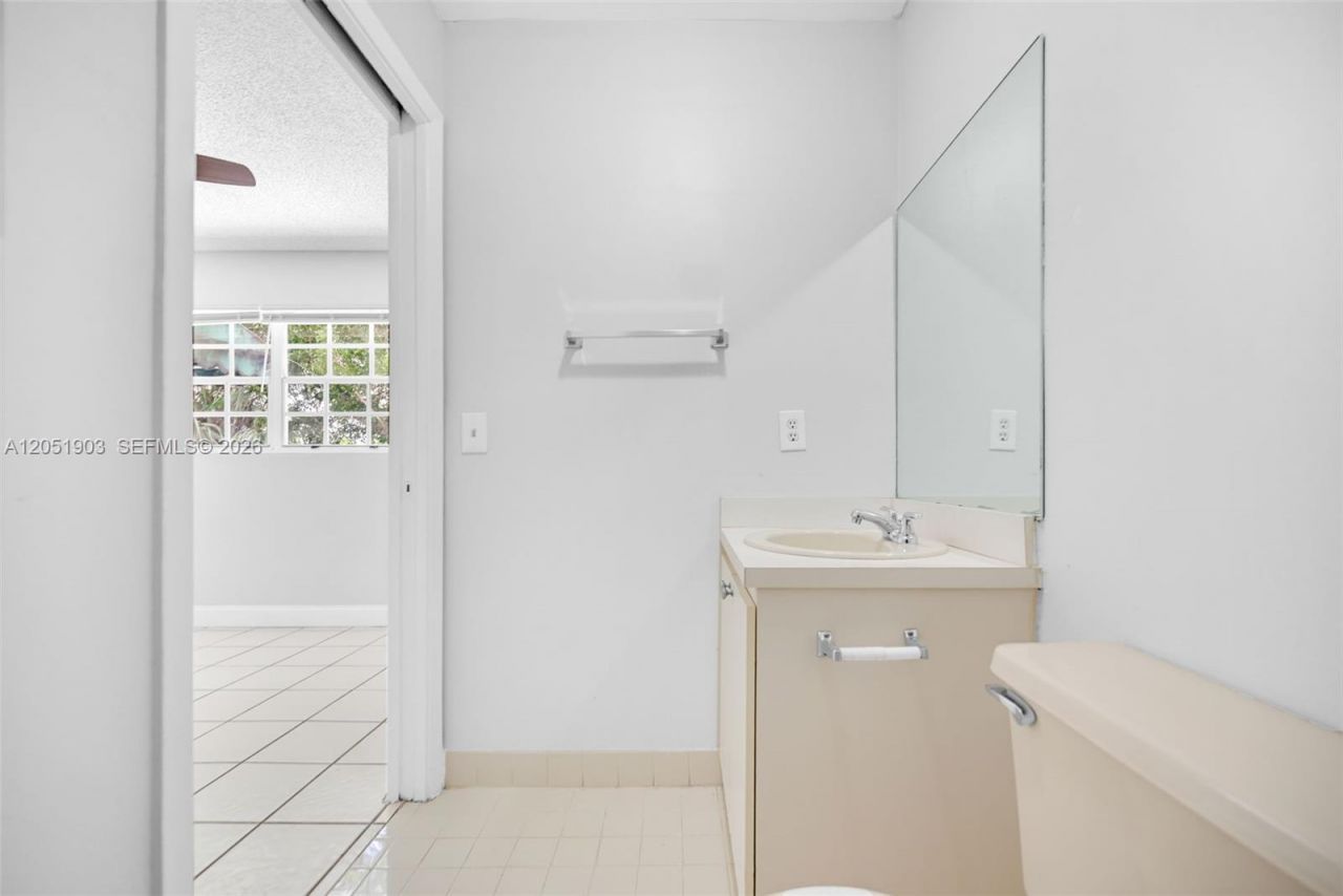 7510 SW 152nd Ave , Unit B107, Miami, FL 33193 Photo