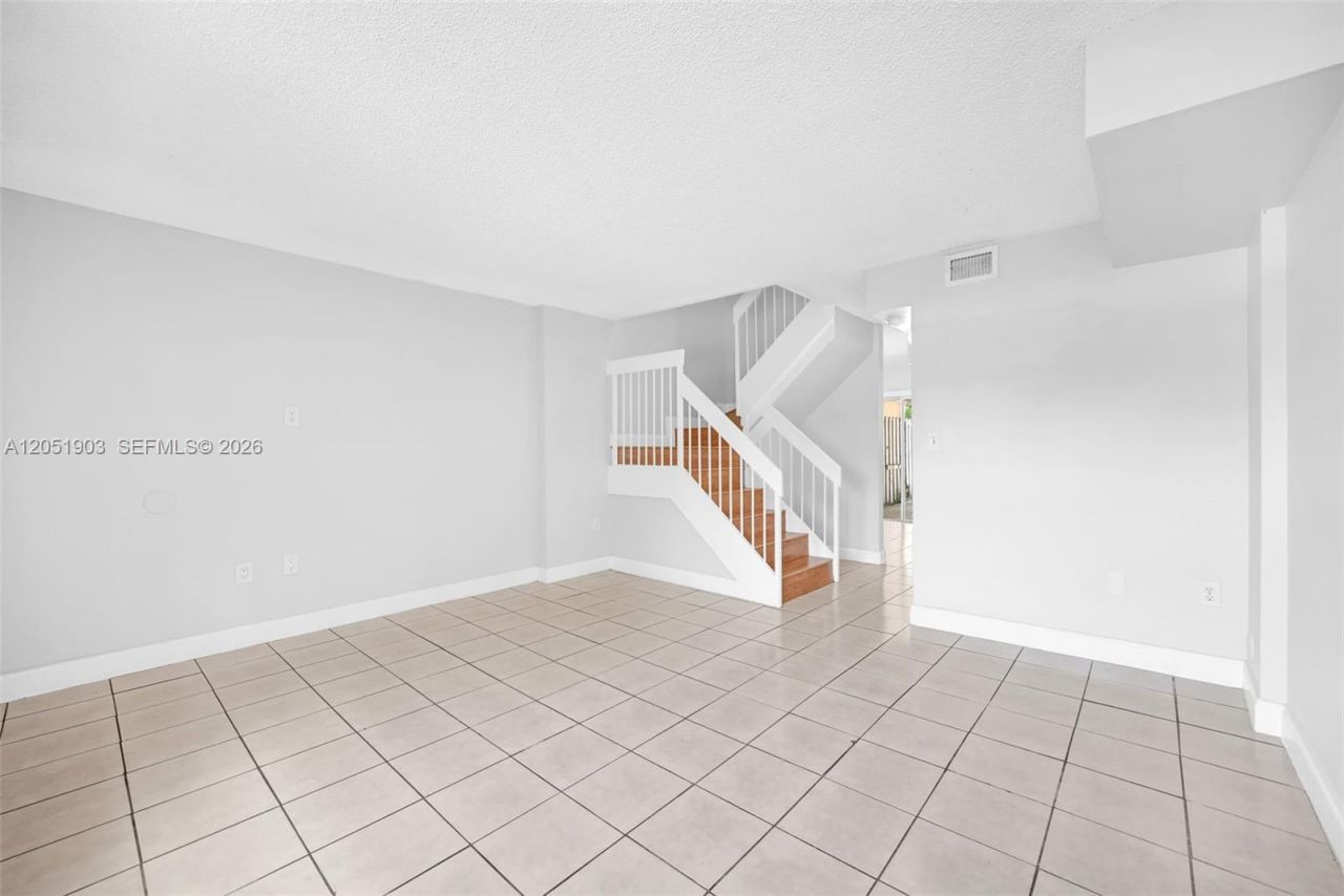 7510 SW 152nd Ave , Unit B107, Miami, FL 33193 Photo