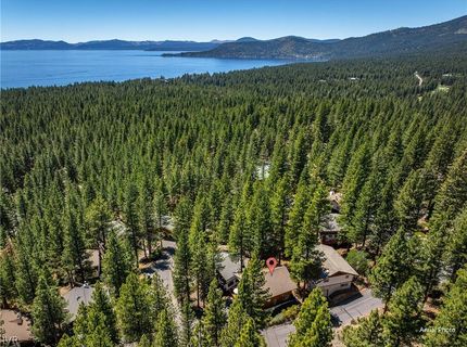 1064 Lucerne Way, Incline Village, NV 89451 Photo