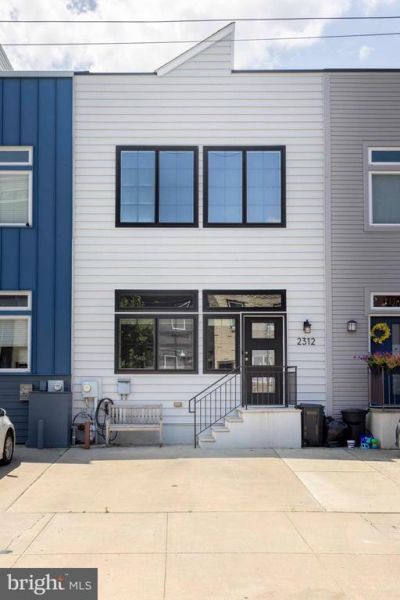 2312 E SERGEANT STREET , PHILADELPHIA, PA 19125