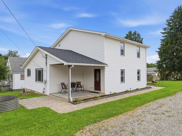 120 Oregon Avenue, Vandergrift, PA 15690