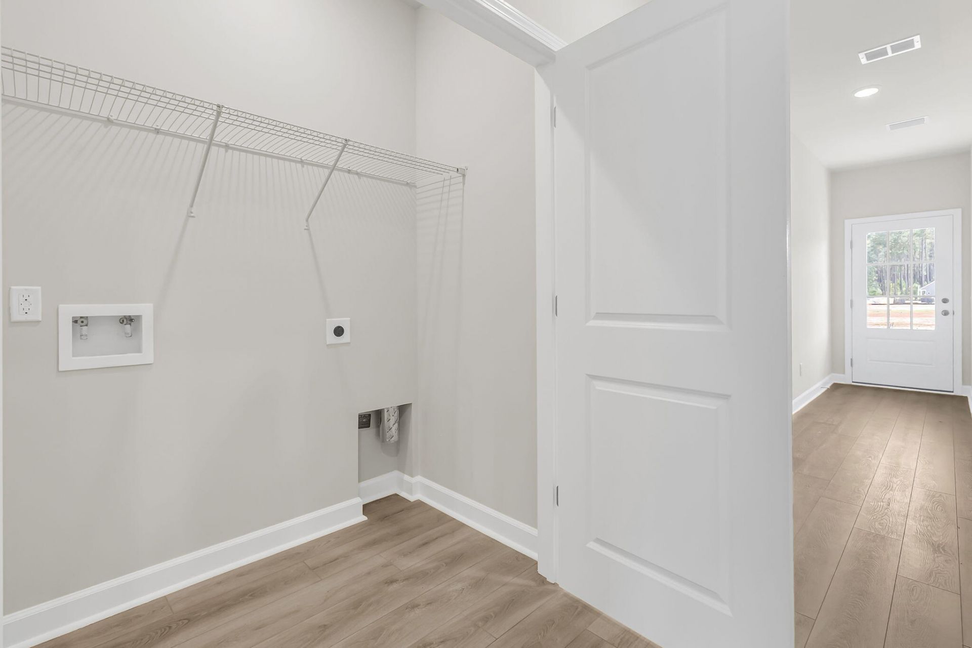 1047 Dusk Drive Photo 17