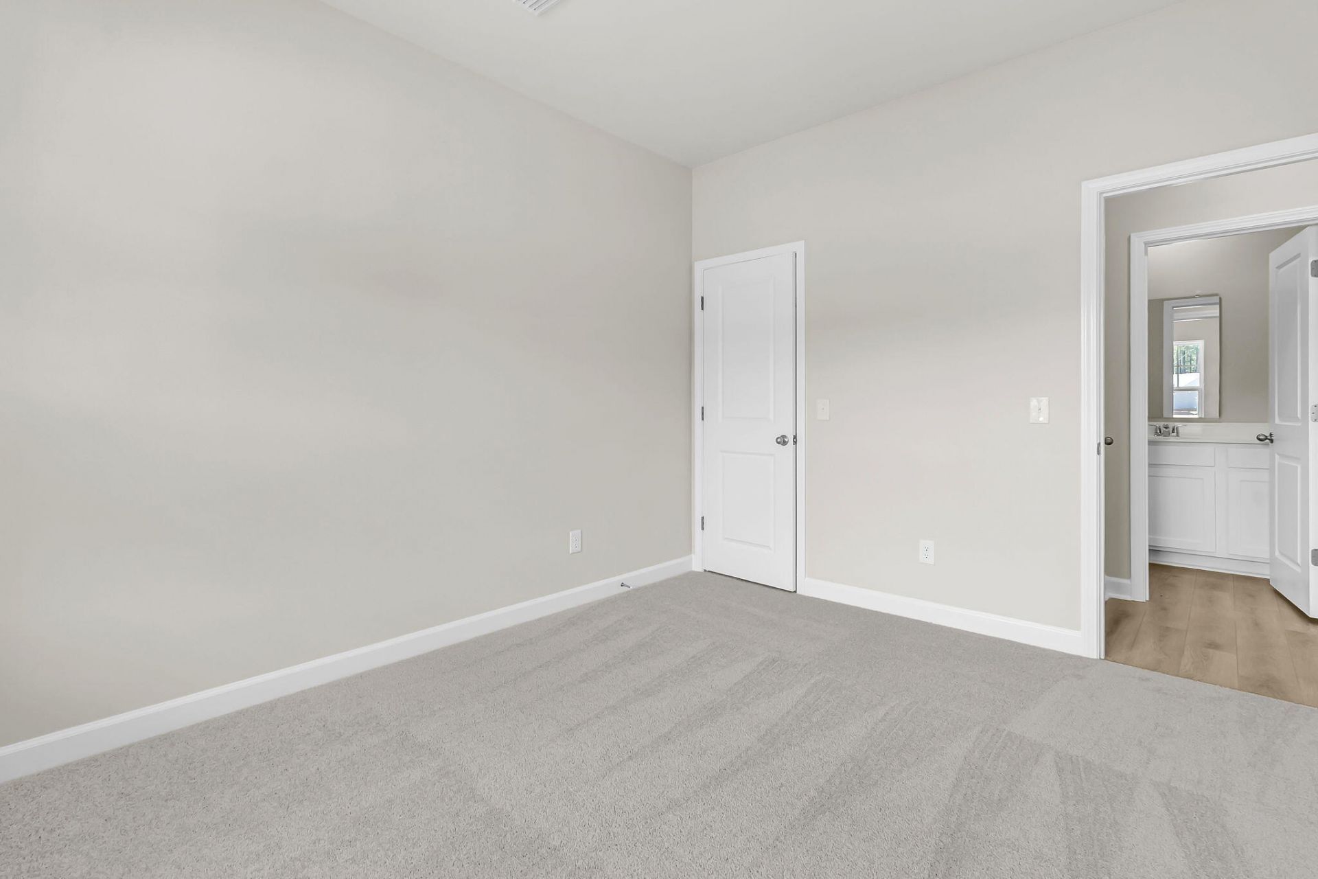 1047 Dusk Drive Photo 19