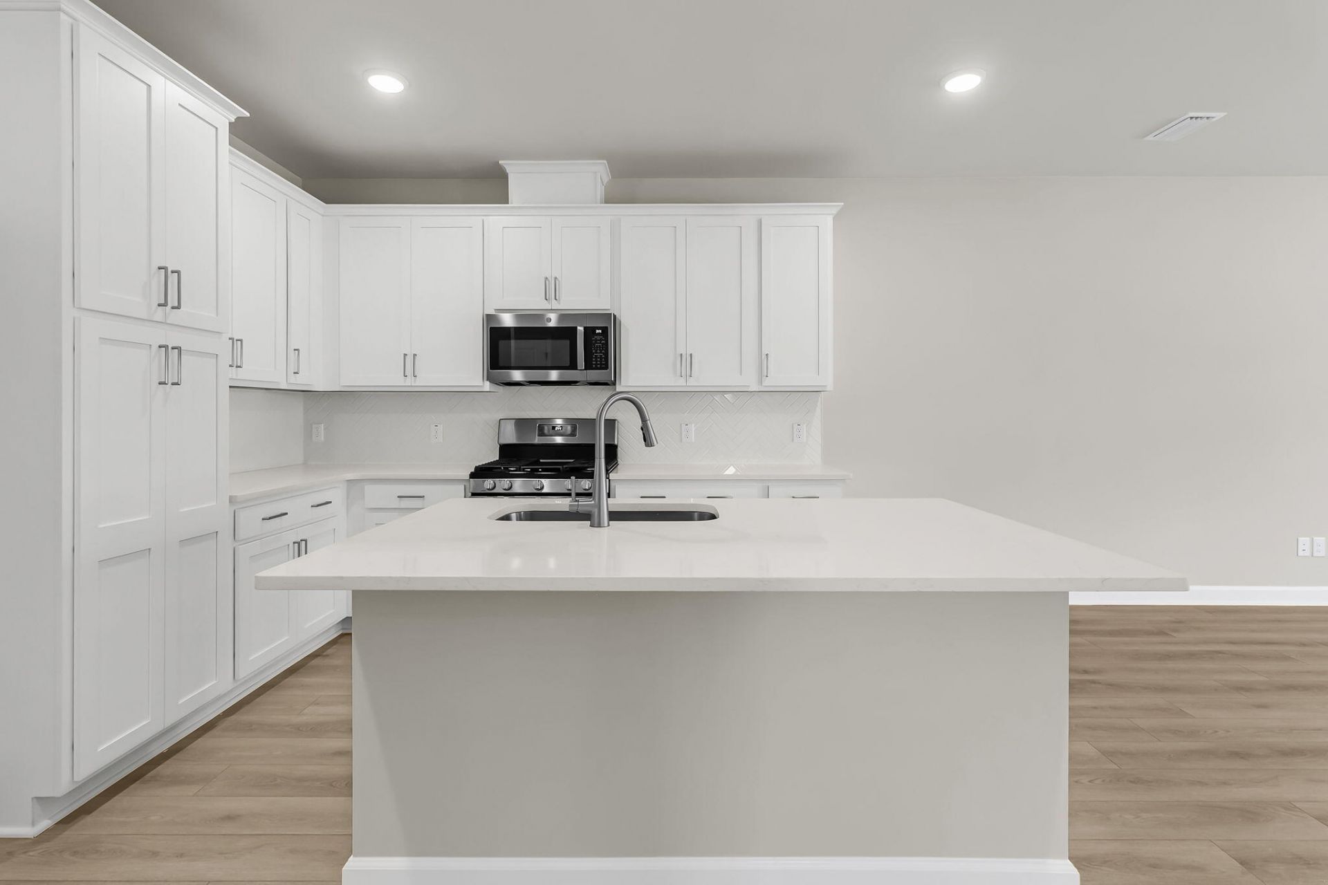 1047 Dusk Drive Photo 32