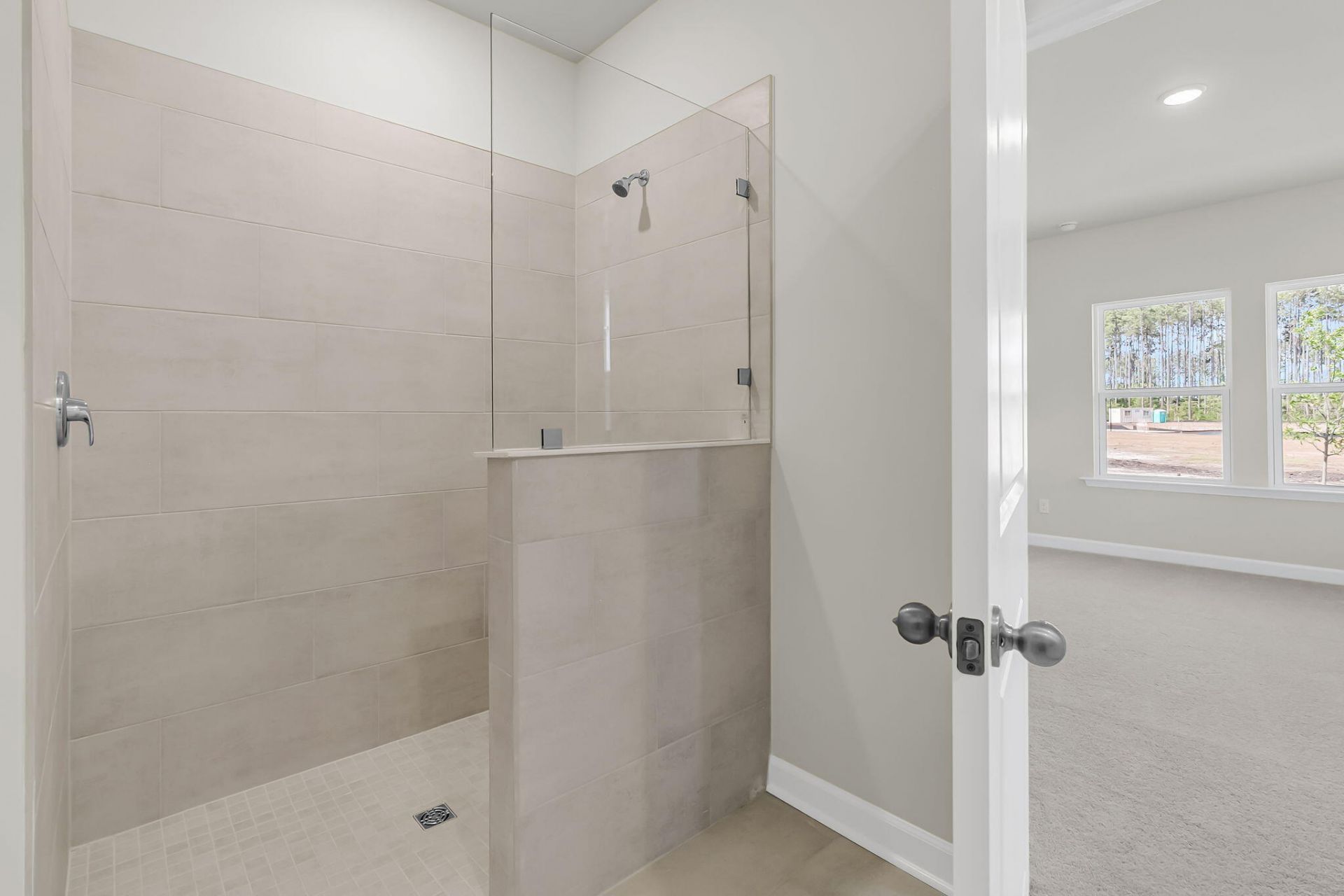 1047 Dusk Drive Photo 4