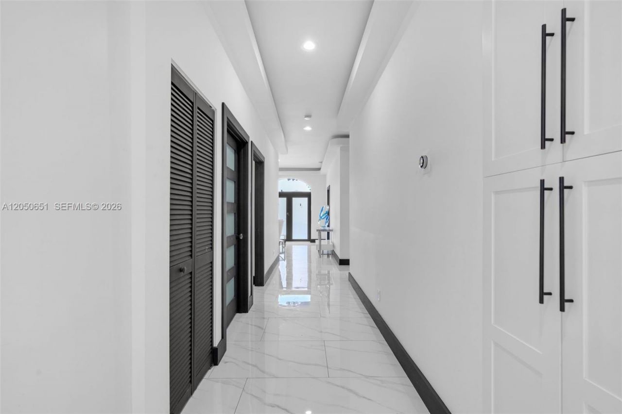 725 Mercury St , West Palm Beach, FL 33406 Photo