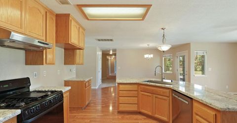 11220 N Golfview Rd, Lodi, CA 95240 Photo