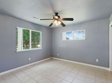 11220 N Golfview Rd, Lodi, CA 95240 Photo