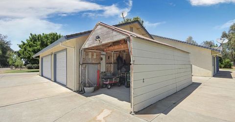 11220 N Golfview Rd, Lodi, CA 95240 Photo
