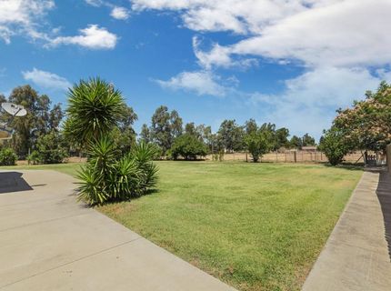 11220 N Golfview Rd, Lodi, CA 95240 Photo