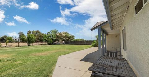 11220 N Golfview Rd, Lodi, CA 95240 Photo