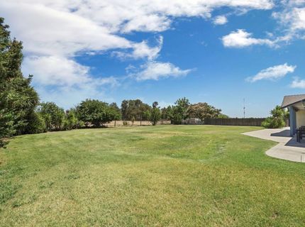 11220 N Golfview Rd, Lodi, CA 95240 Photo
