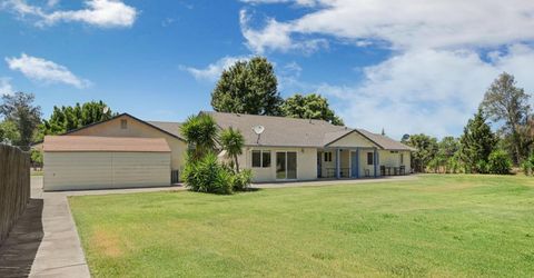 11220 N Golfview Rd, Lodi, CA 95240 Photo
