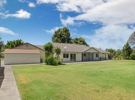 11220 N Golfview Rd, Lodi, CA 95240 Photo