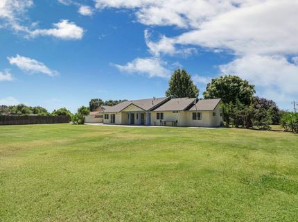 11220 N Golfview Rd, Lodi, CA 95240 Photo