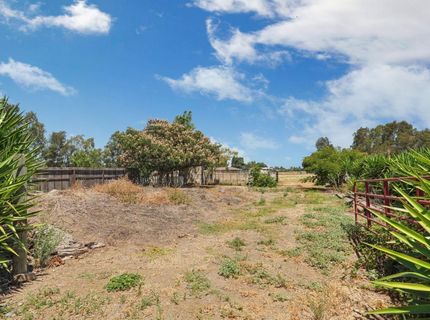 11220 N Golfview Rd, Lodi, CA 95240 Photo