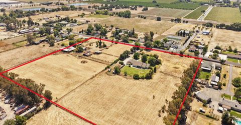 11220 N Golfview Rd, Lodi, CA 95240 Photo