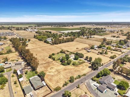 11220 N Golfview Rd, Lodi, CA 95240 Photo
