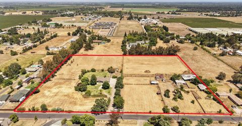 11220 N Golfview Rd, Lodi, CA 95240 Photo
