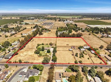 11220 N Golfview Rd, Lodi, CA 95240 Photo