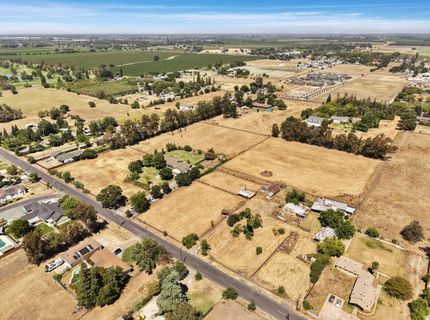 11220 N Golfview Rd, Lodi, CA 95240 Photo