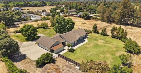 11220 N Golfview Rd, Lodi, CA 95240 Photo